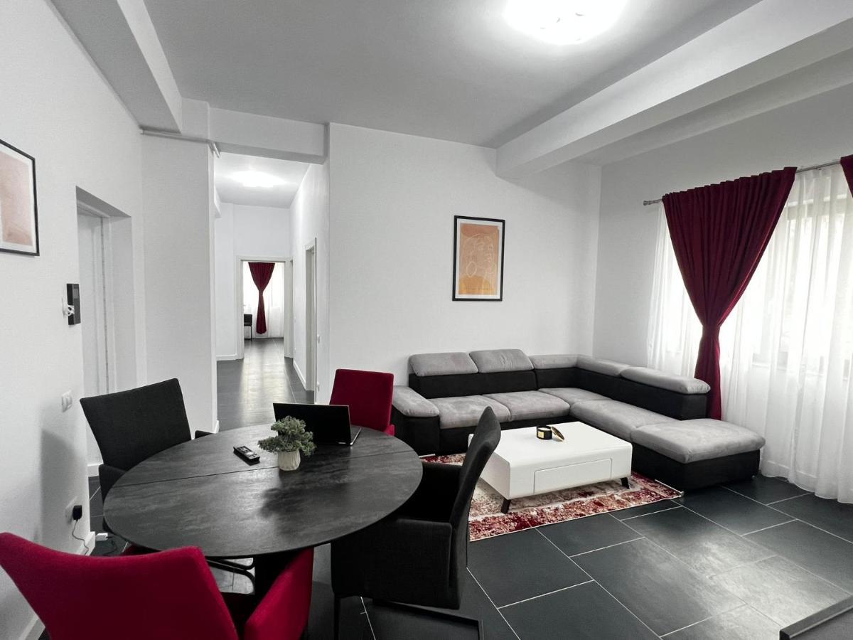Cozy Aparthotel - Central City Suceava Exterior foto