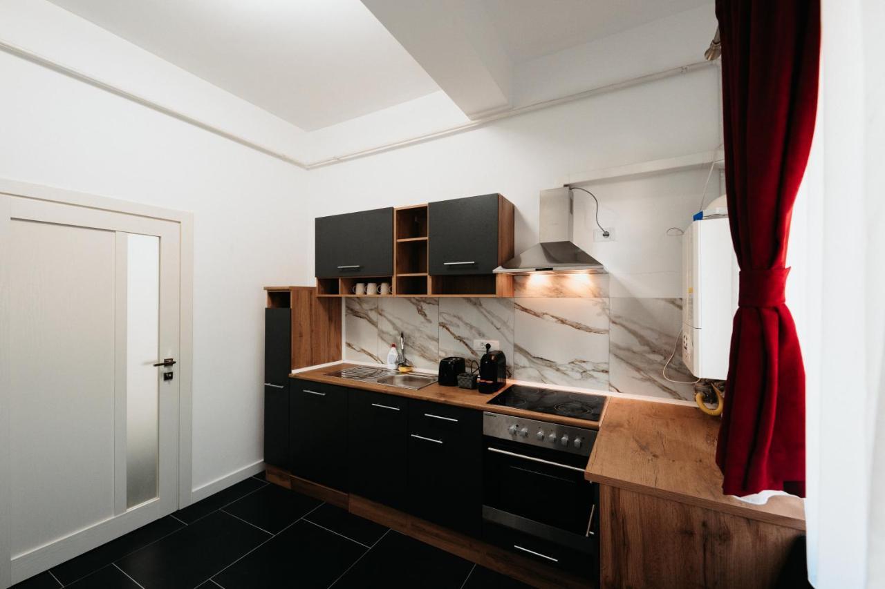 Cozy Aparthotel - Central City Suceava Exterior foto
